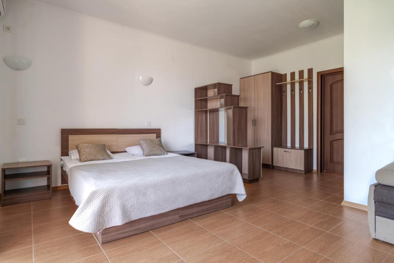 Пальмира Hotel Kobleve Esterno foto